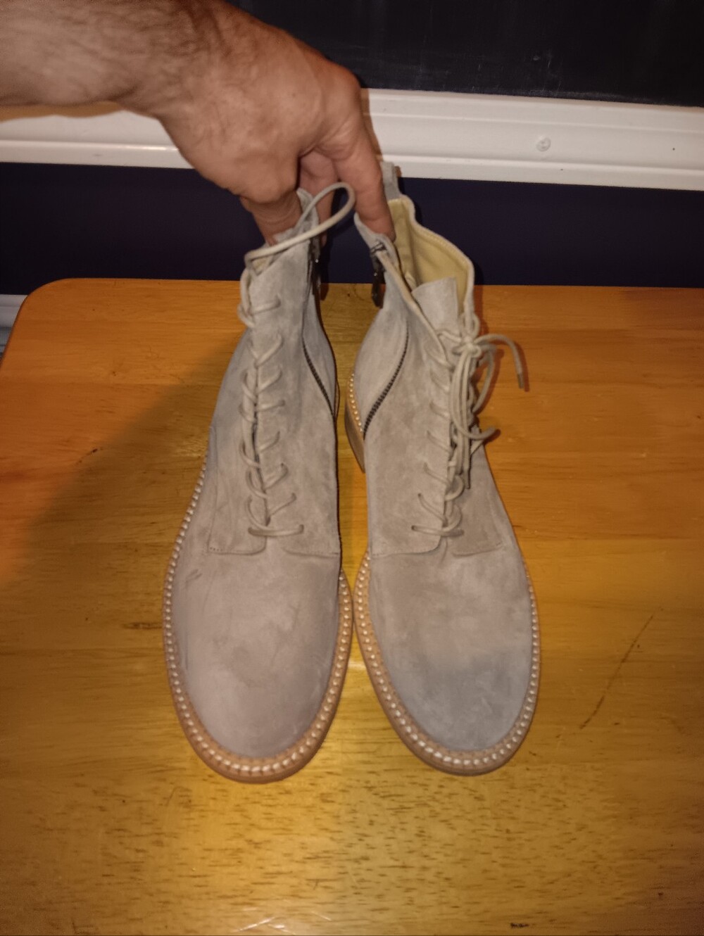 Vince Cabria Lug Sole Suede Combat Boots Size 8